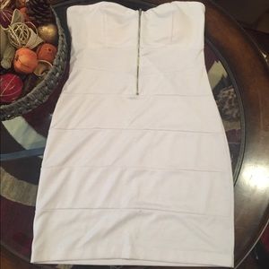 WHITE BODYCON DRESS